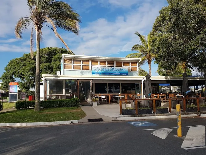 Sea Salt & Vine café exterior in Scarborough